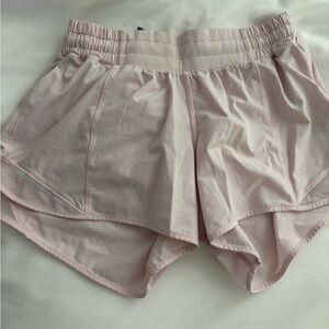 Lululemon Athletica Hotty Hot Shorts 4” Size 6